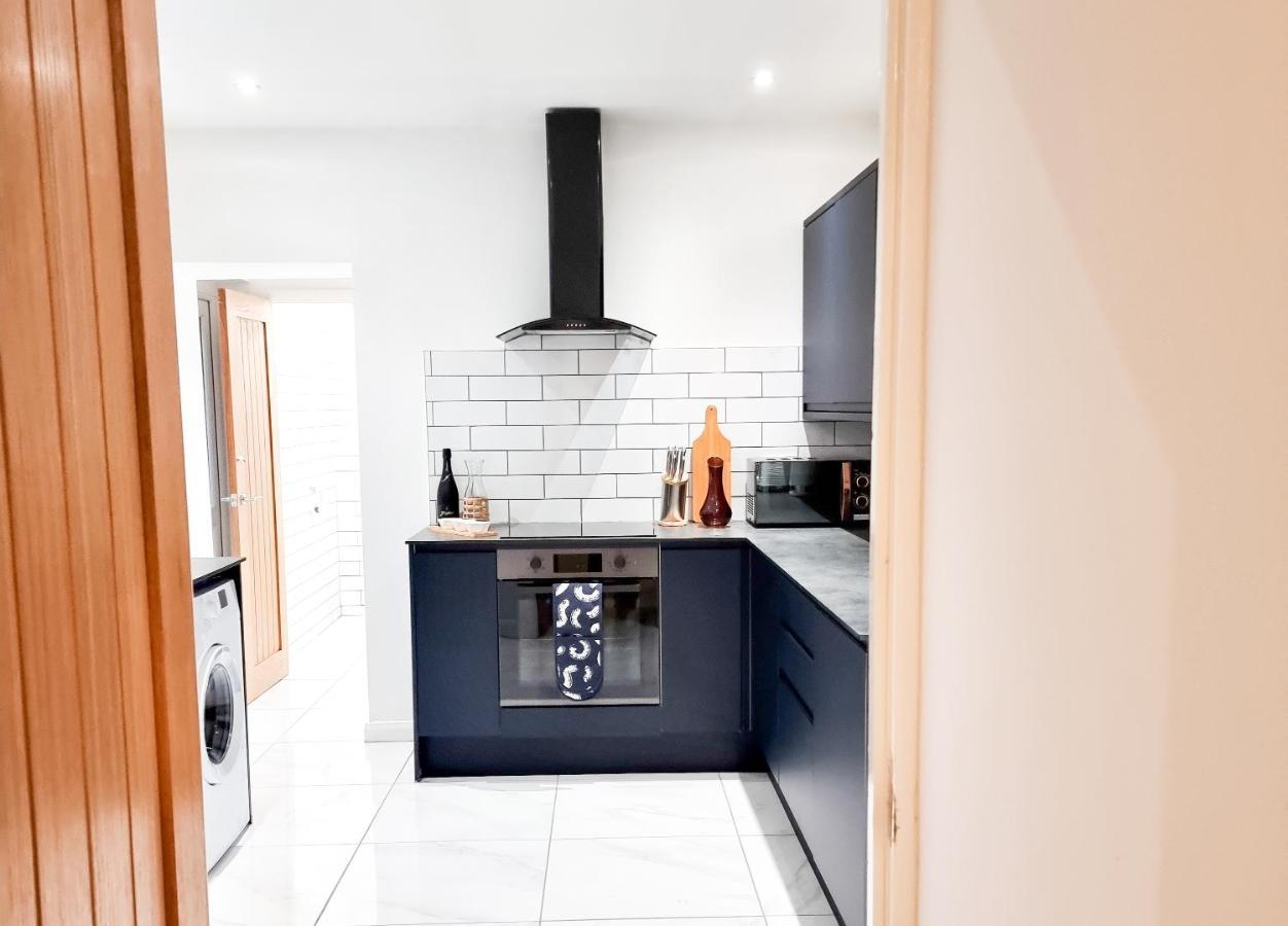 Spacious 3-Bed Near The City Centre Swansea Exteriör bild