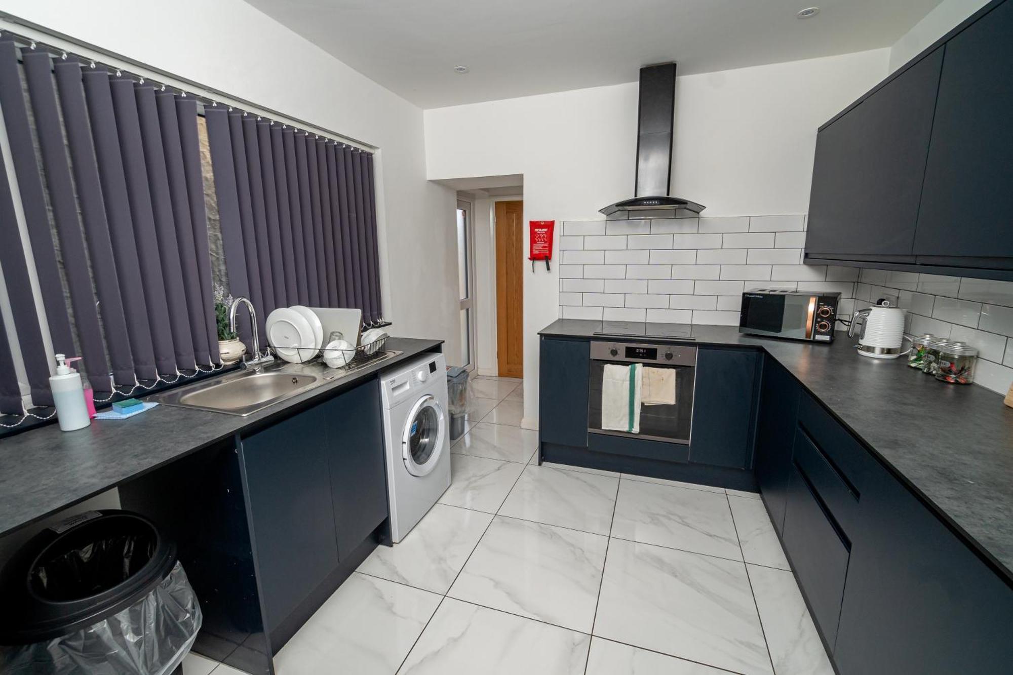 Spacious 3-Bed Near The City Centre Swansea Exteriör bild